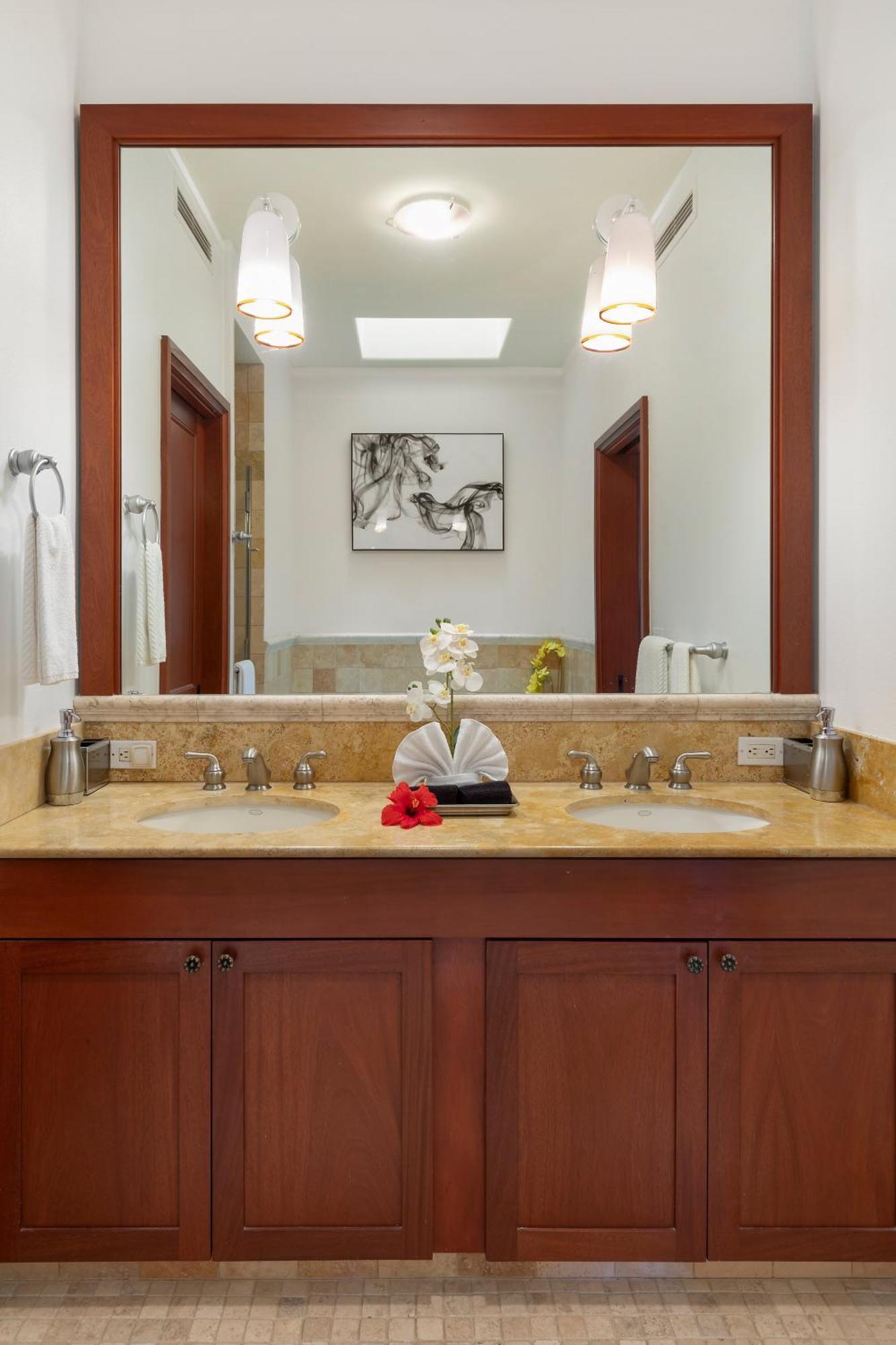 Hilton Pool Pass Included, Kolea - Luxe Penthouse Villa ไวโคโลอา ภายนอก รูปภาพ